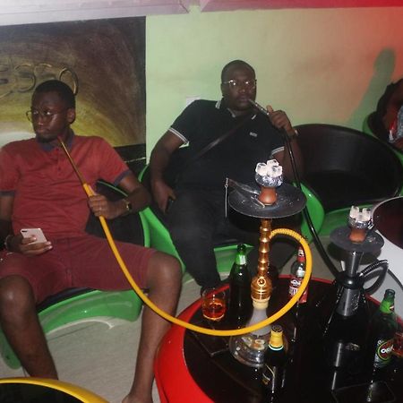 Palace Des Rois Douala Bagian luar foto