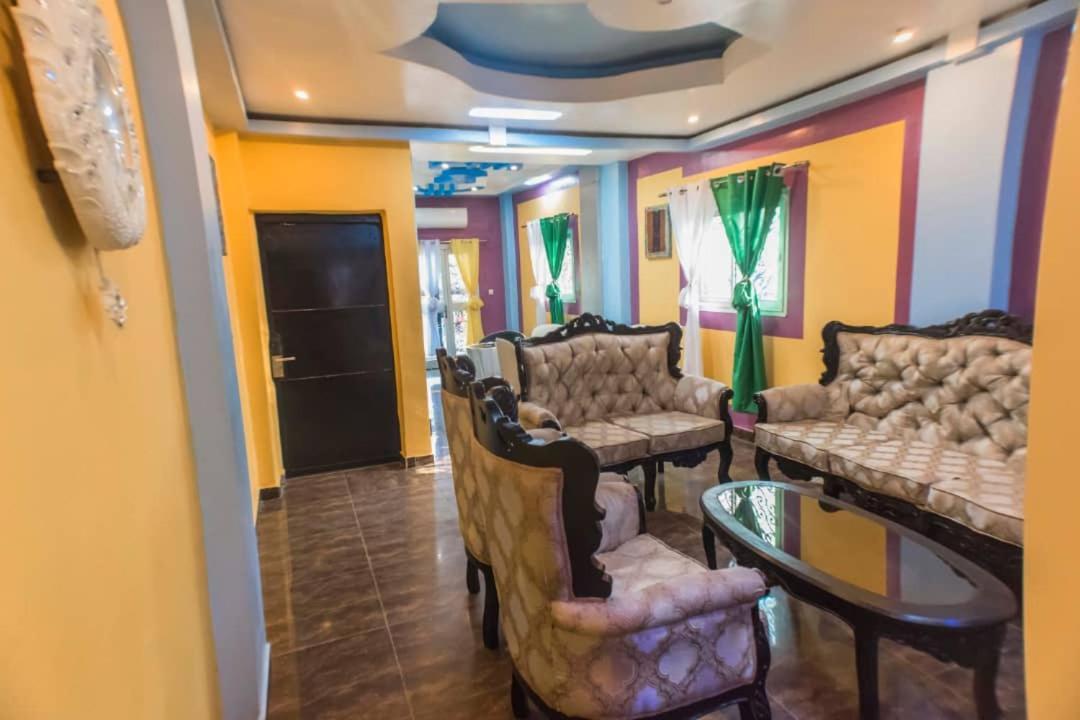Palace Des Rois Douala Bagian luar foto