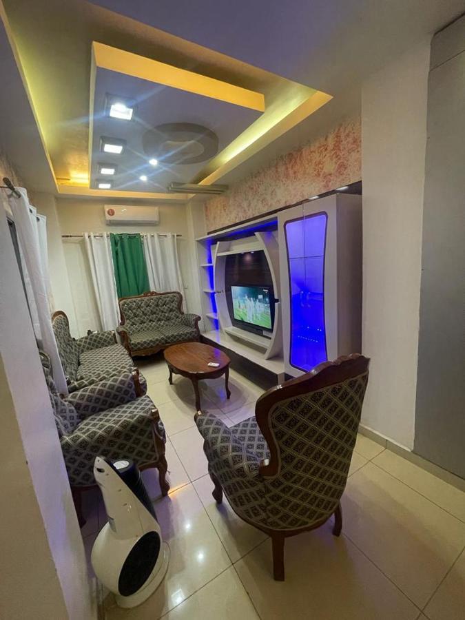 Palace Des Rois Douala Bagian luar foto